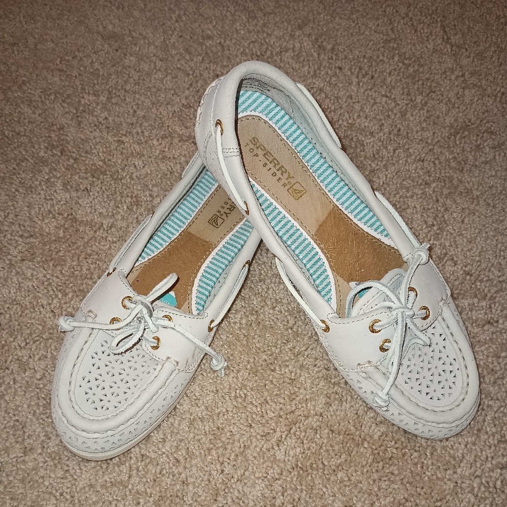 Sperry Leather Cutout Loafers 6.5 M